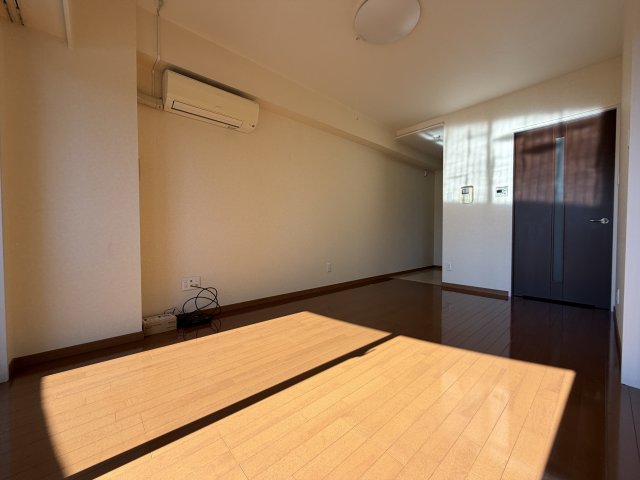 居室・リビング　おしゃれな居間です