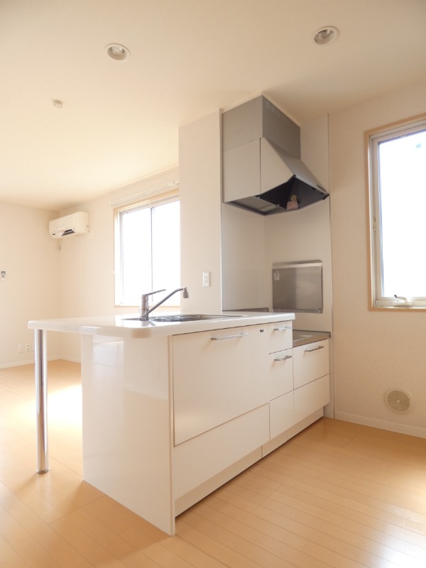 キッチン　図面と現状に相違がある場合には現状を優先