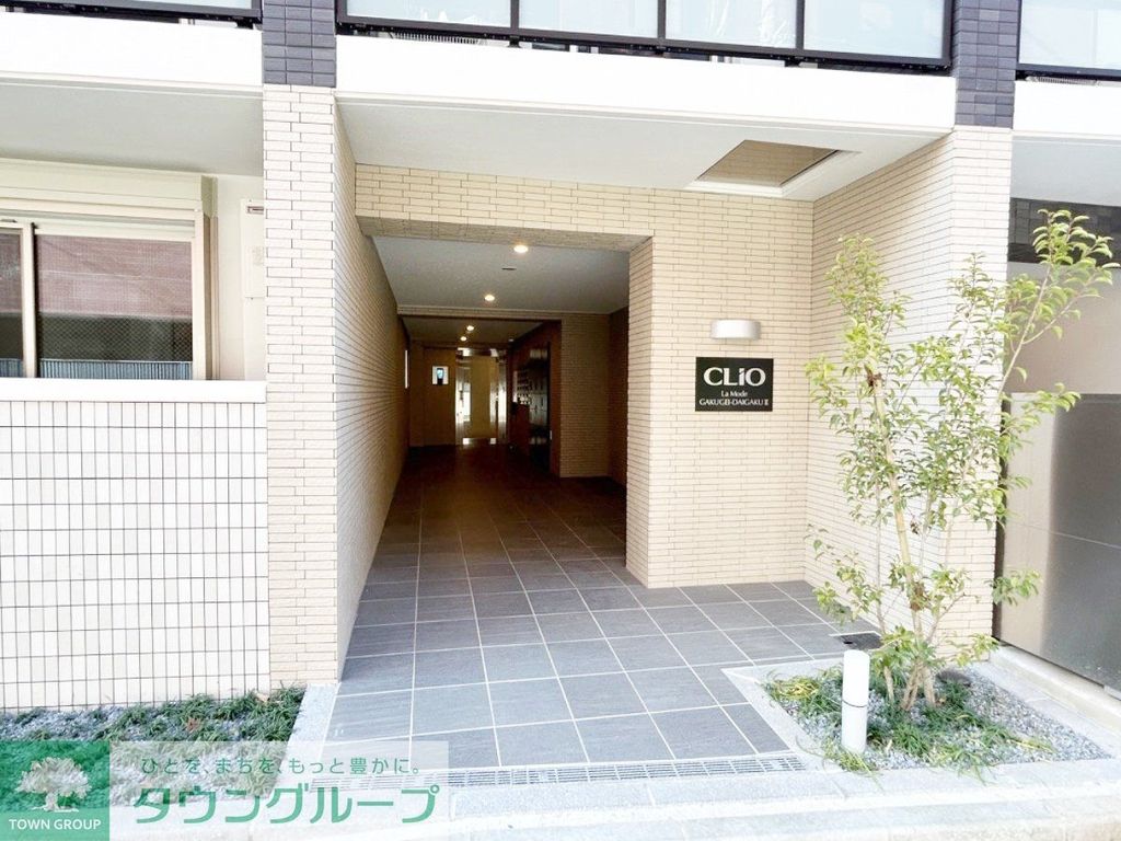 エントランス　部屋探しは株式会社　タウンハウジング　までお気軽にお問合せ…