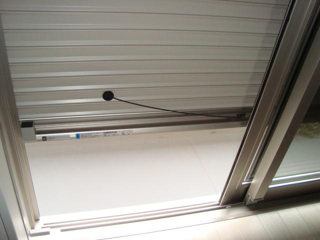 セキュリティ　シャッター雨戸
