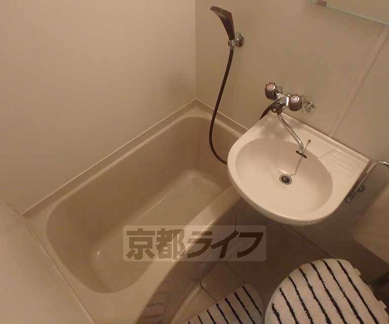 リアライズ富野荘の風呂写真
