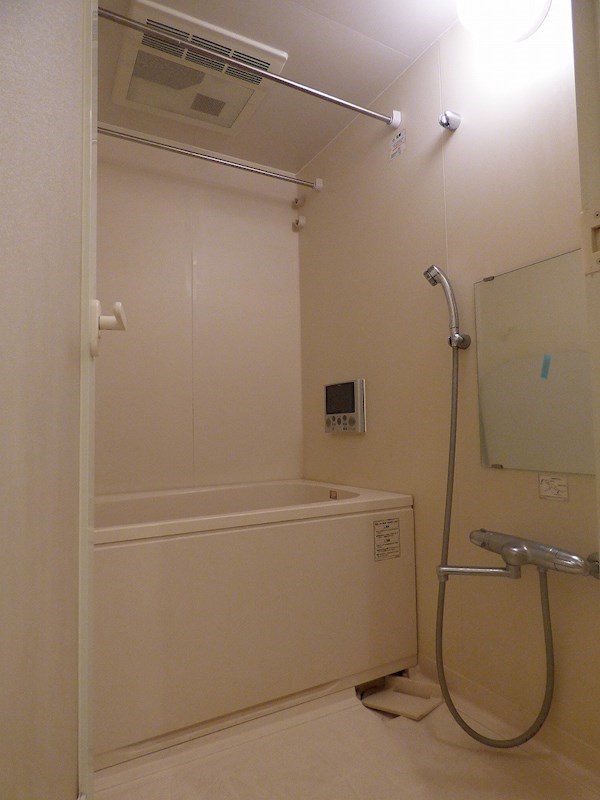 バス・シャワールーム　※別室参考写真