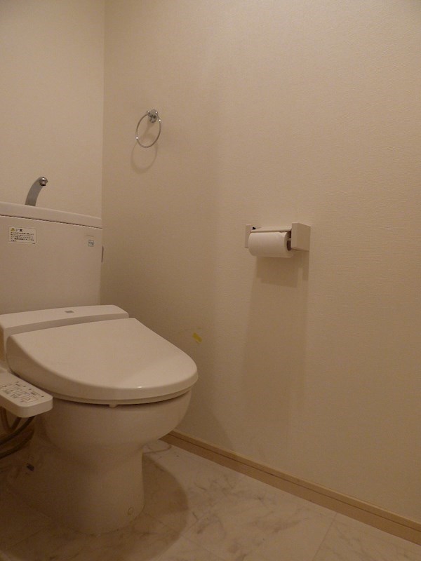 トイレ　※別室参考写真