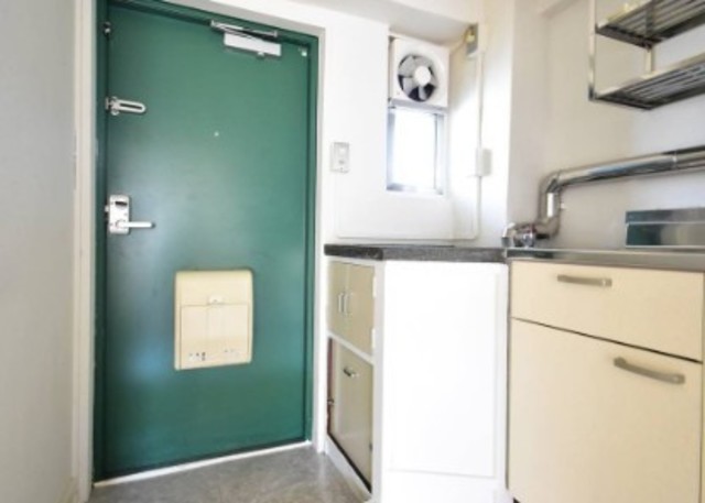 玄関　他部屋参考。