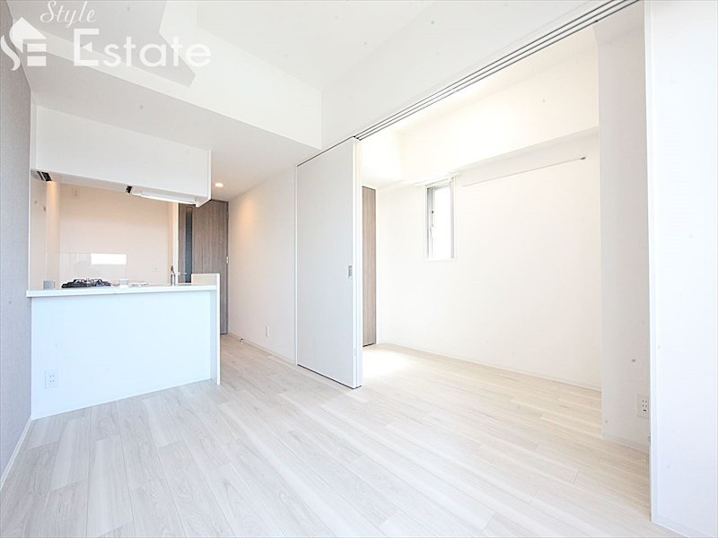 居室・リビング　内装