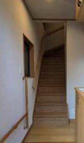 キッチン　玄関