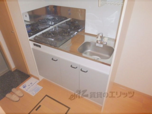 キッチン　２口ガスコンロ。