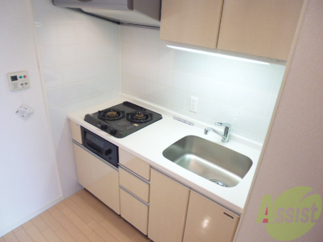 キッチン　システムキッチン角部屋です