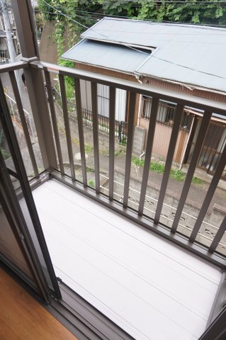 バルコニー　山田アパート　バルコニー