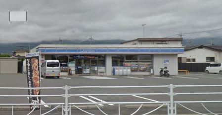 コンビニ　ローソン 南アルプス十日市場店（コンビニ）まで1064m