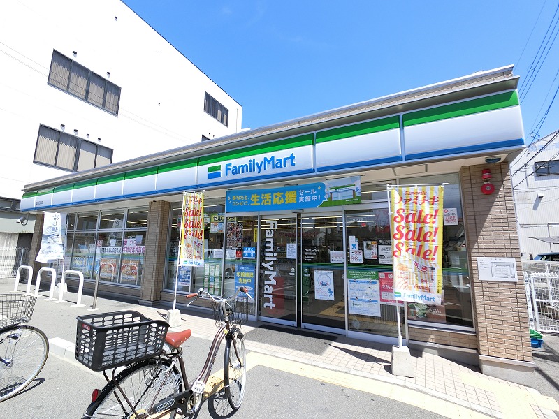 コンビニ　ファミリーマート西淀川野里店（コンビニ）まで121m