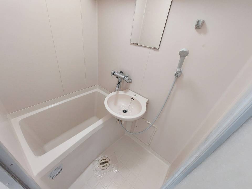 バス・シャワールーム　浴室