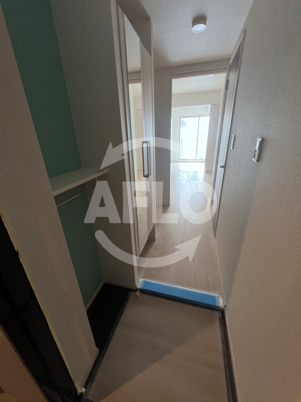 玄関　リアライズ長居公園通　玄関