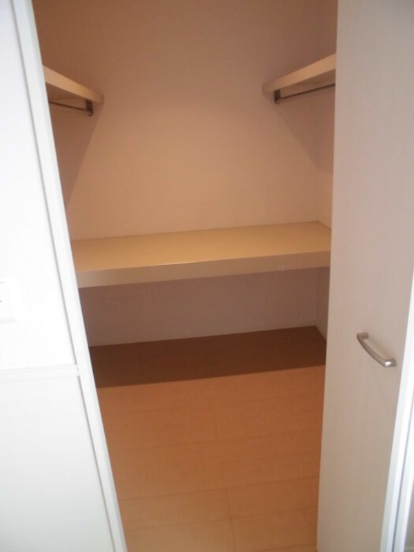 収納　図面と現状に相違がある場合には現状を優先