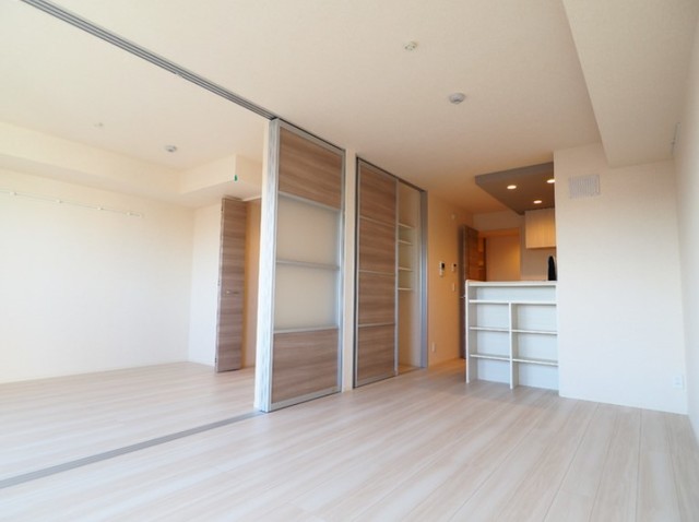 居室・リビング　別部屋同仕様タイプ