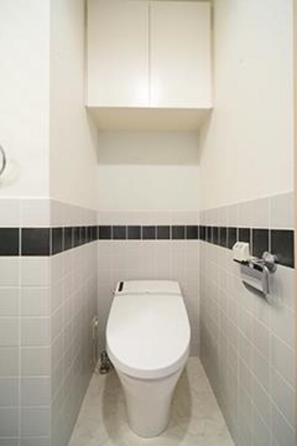 トイレ　※写真は同タイプ住戸です。