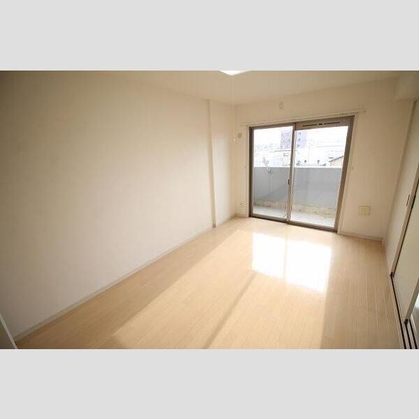 居室・リビング　※別部屋参考写真