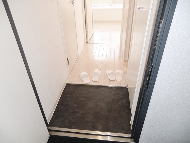 玄関　シューズボックスも完備