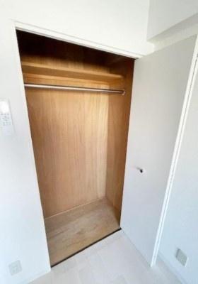 収納　別部屋の参考写真です。現況有姿