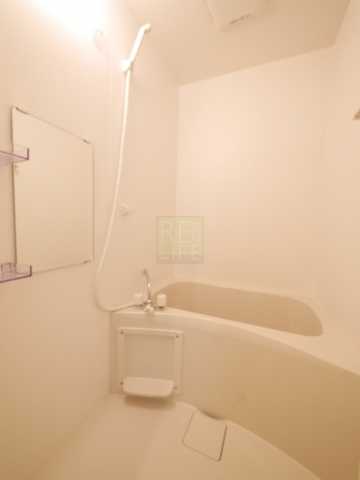 バス・シャワールーム　お電話でお問合せのお客様を対象に初期費用割引中。