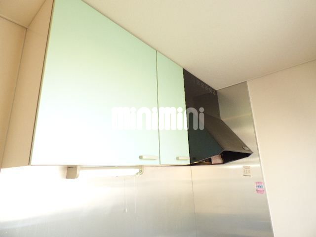 その他設備　収納もたっぷりしています。