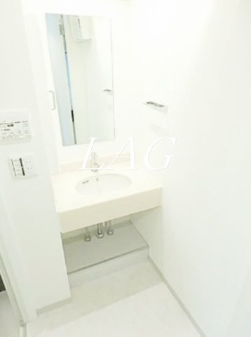 洗面設備　洗面台です。