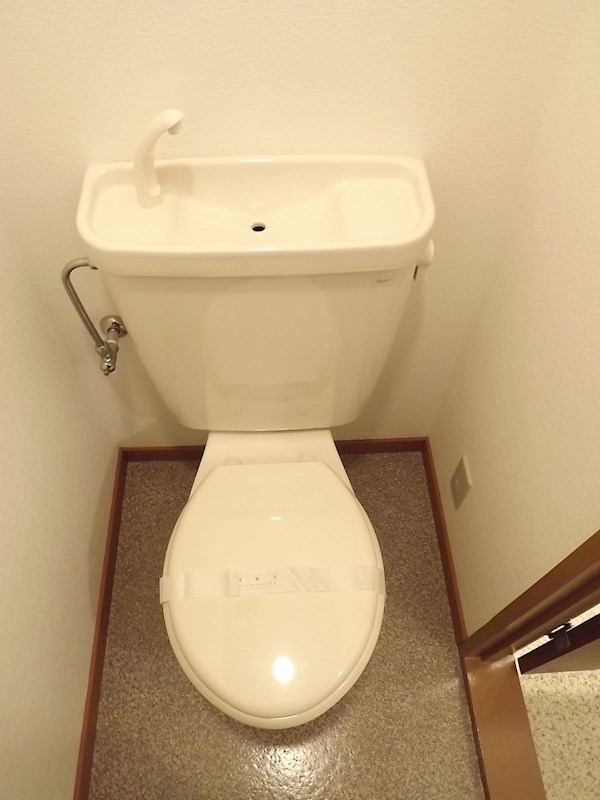 トイレ　モデルルーム