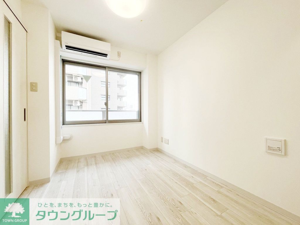 居室・リビング　★広々としたお部屋★