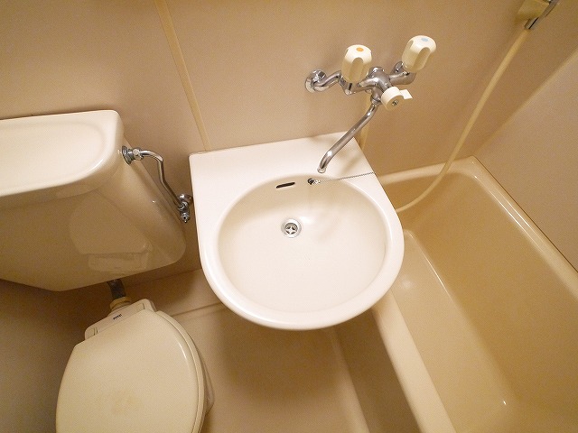 洗面設備　忙しい朝には欠かせない洗面所です