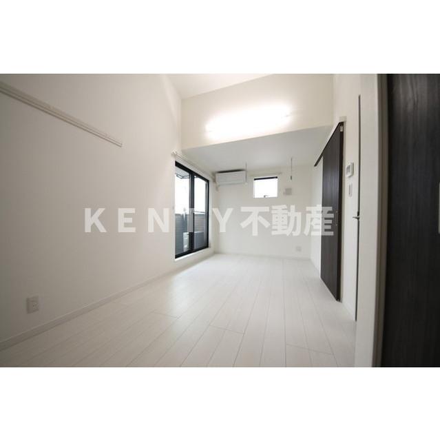 その他部屋・スペース　落ち着いて過ごせるお部屋なので、寝室にいかがでしょうか