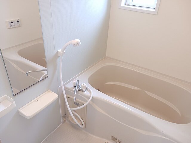 バス・シャワールーム　日々の暮らしに欠かせないお風呂です