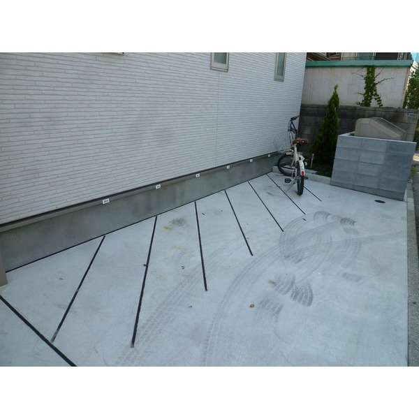 駐車場　駐輪場