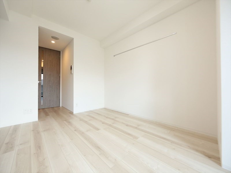 その他部屋・スペース　洋室8.7帖　クローゼット付（収納充実してます）