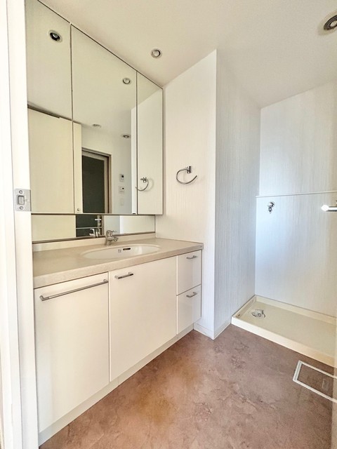 洗面設備　独立洗面台