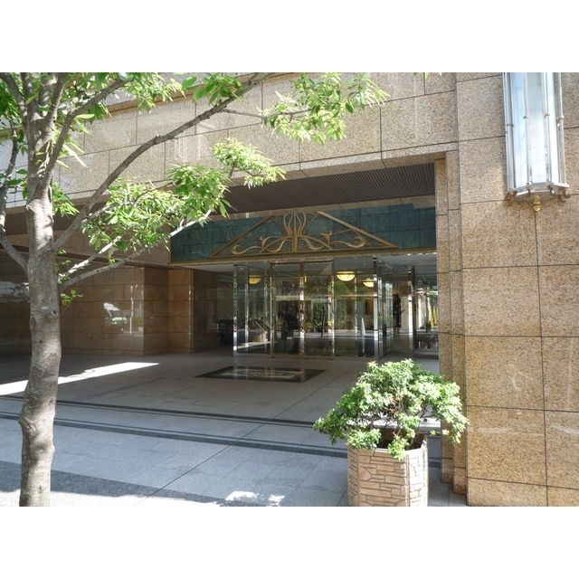 エントランス　エントランス前