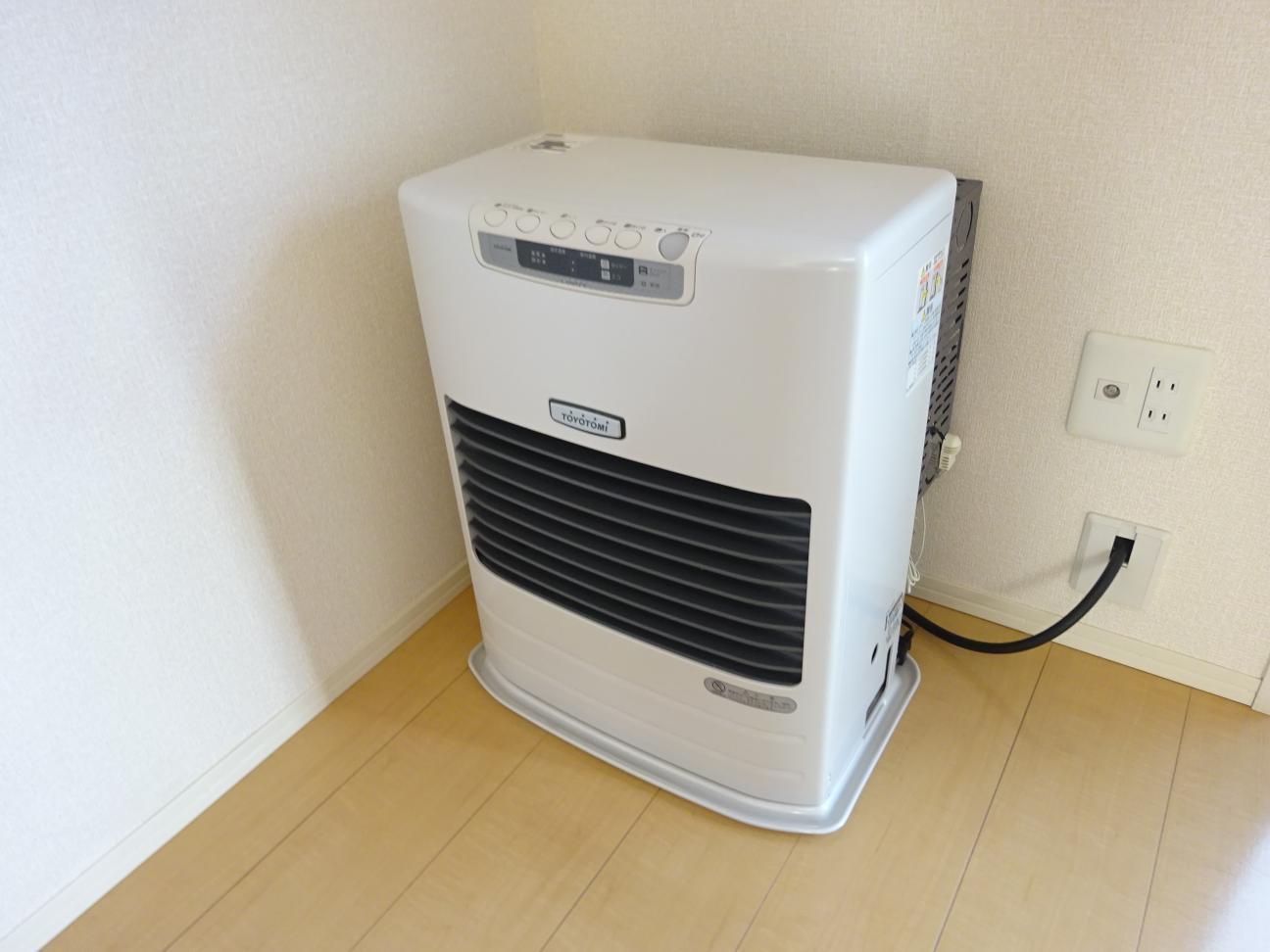 その他設備　自動給油ＦＦストーブ