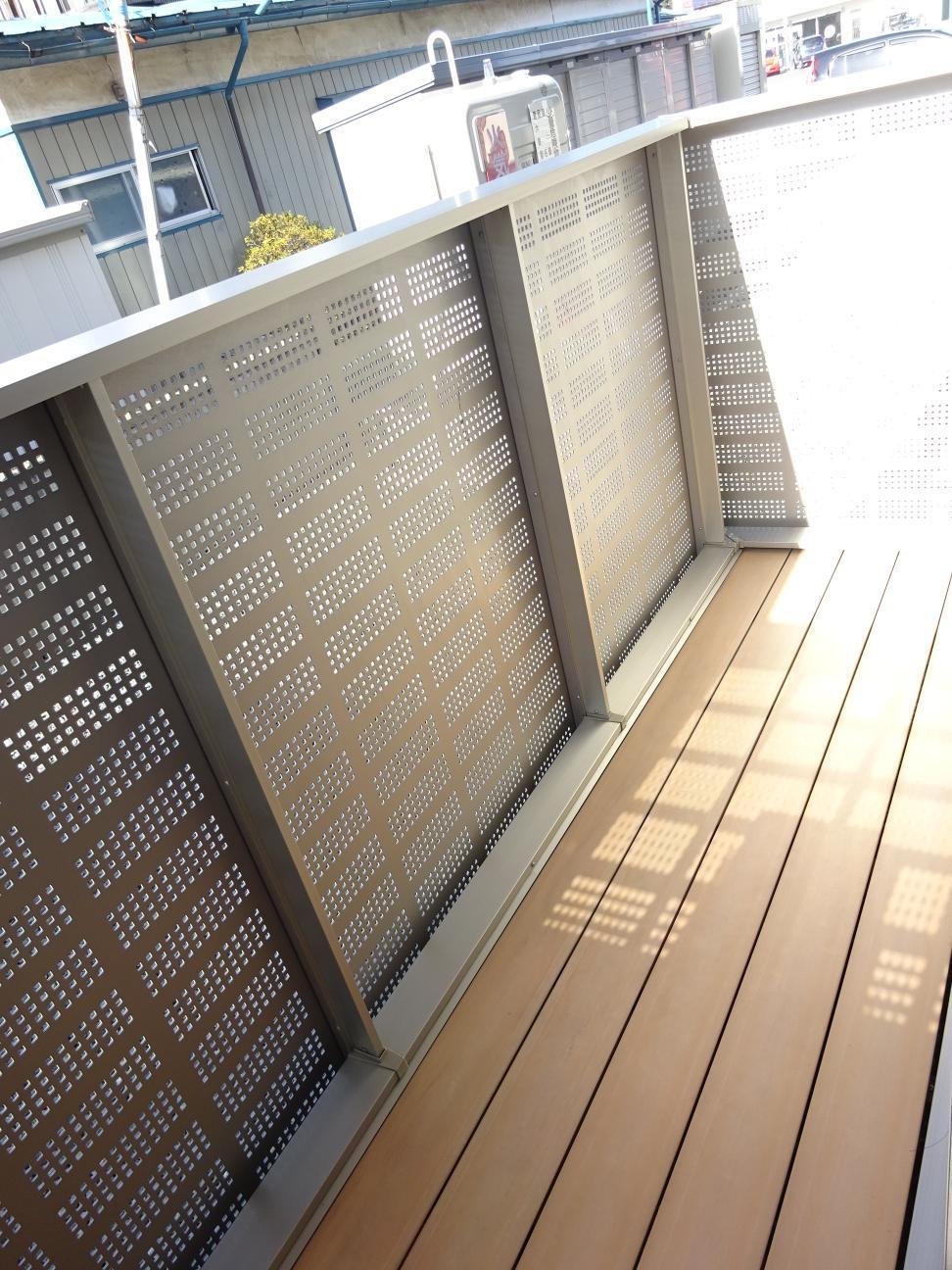 バルコニー　バルコニー