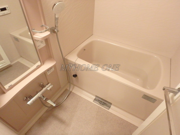 バス・シャワールーム　風呂