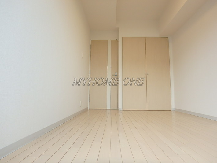 その他部屋・スペース　南側洋室