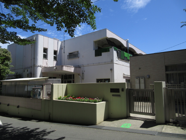 幼稚園・保育園　宮前平保育園（幼稚園・保育園）まで338m