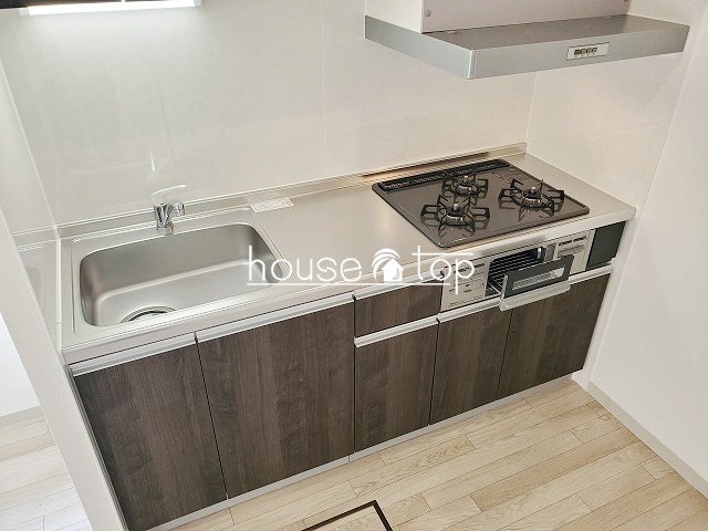 キッチン　3口コンロ付システムキッチン