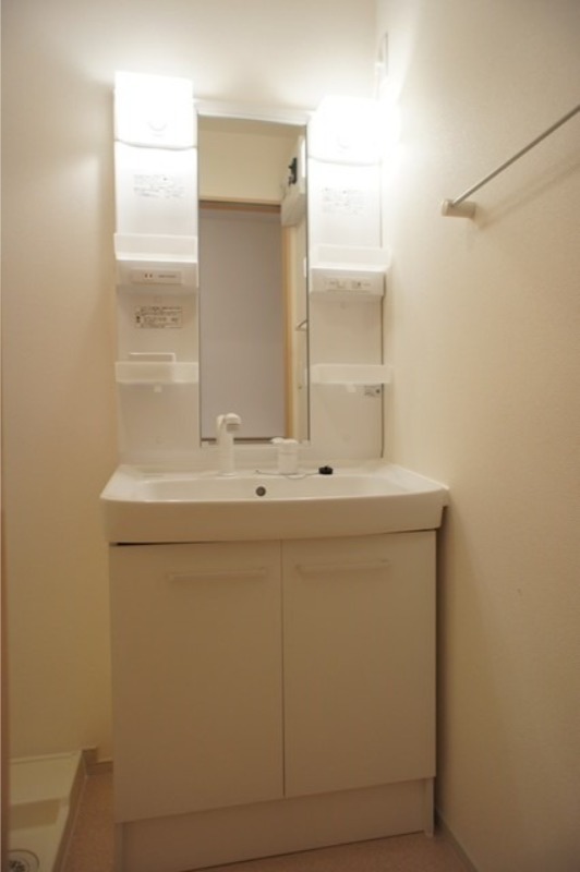 洗面設備　図面と現状に相違がある場合には現状を優先