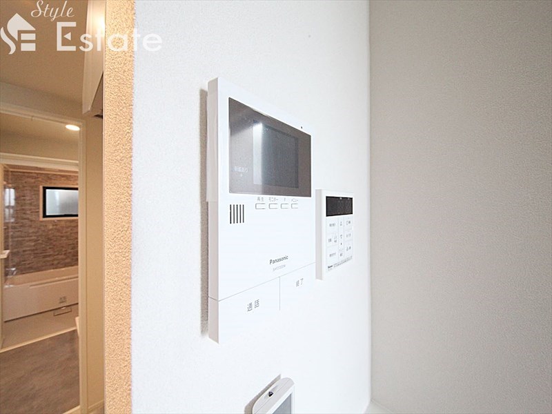 セキュリティ　モニター付きインターホン