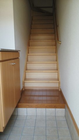 玄関　シンプルで使いやすい玄関です