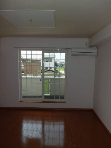 居室・リビング　使いやすいリビングです