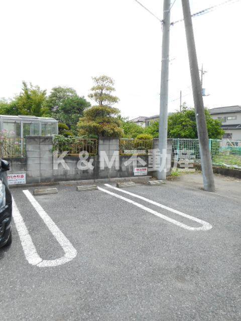 駐車場　カースペースがあります