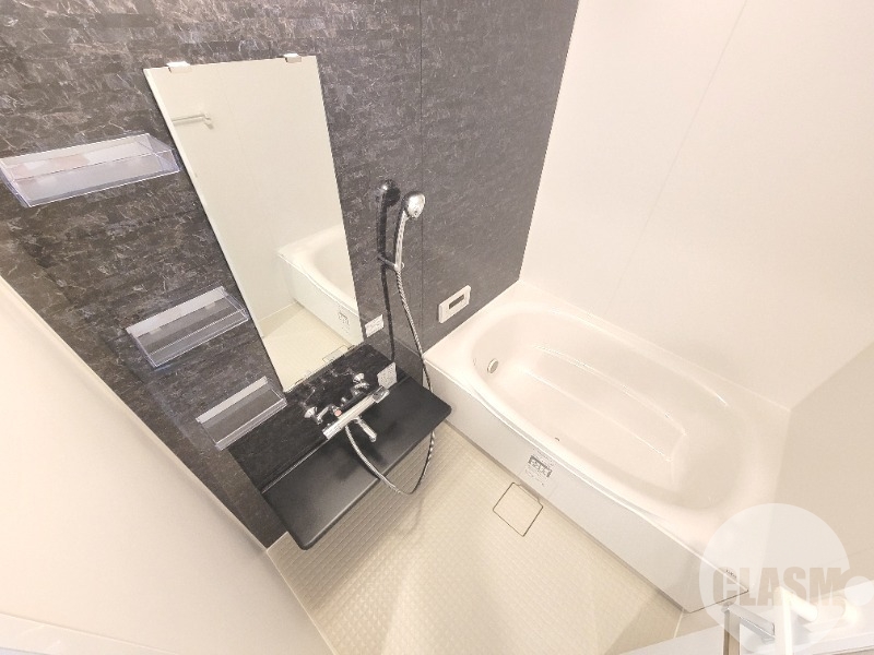 バス・シャワールーム　浴室乾燥機＆追い焚き機能付きバス♪