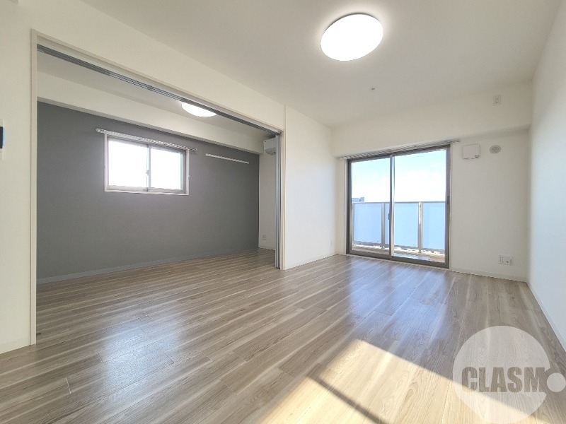 居室・リビング　広々と使えます♪