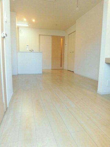 居室・リビング　ゆったり過ごせる居間です