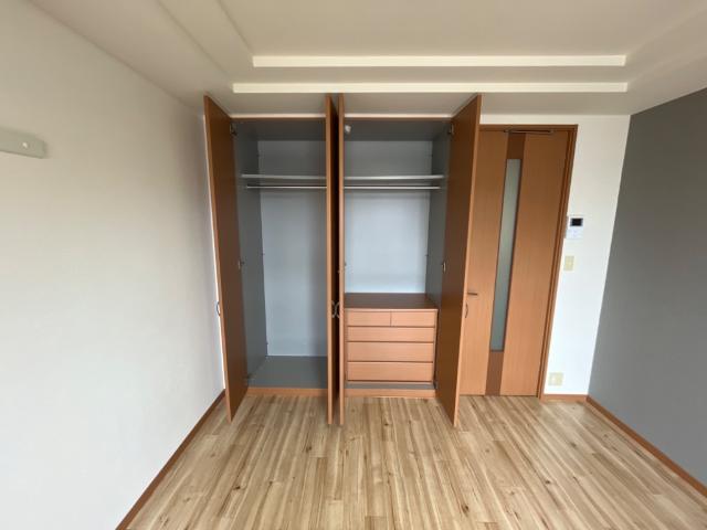 収納　クローゼット